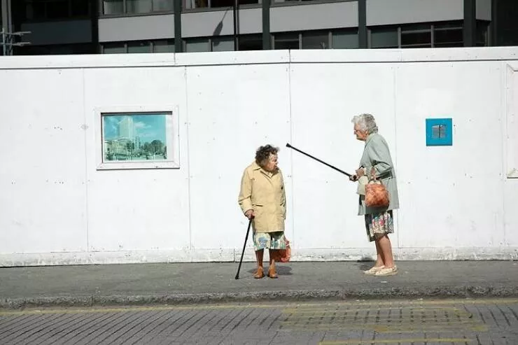 Urban chuckles candid captures thatll make you look twice - #9 