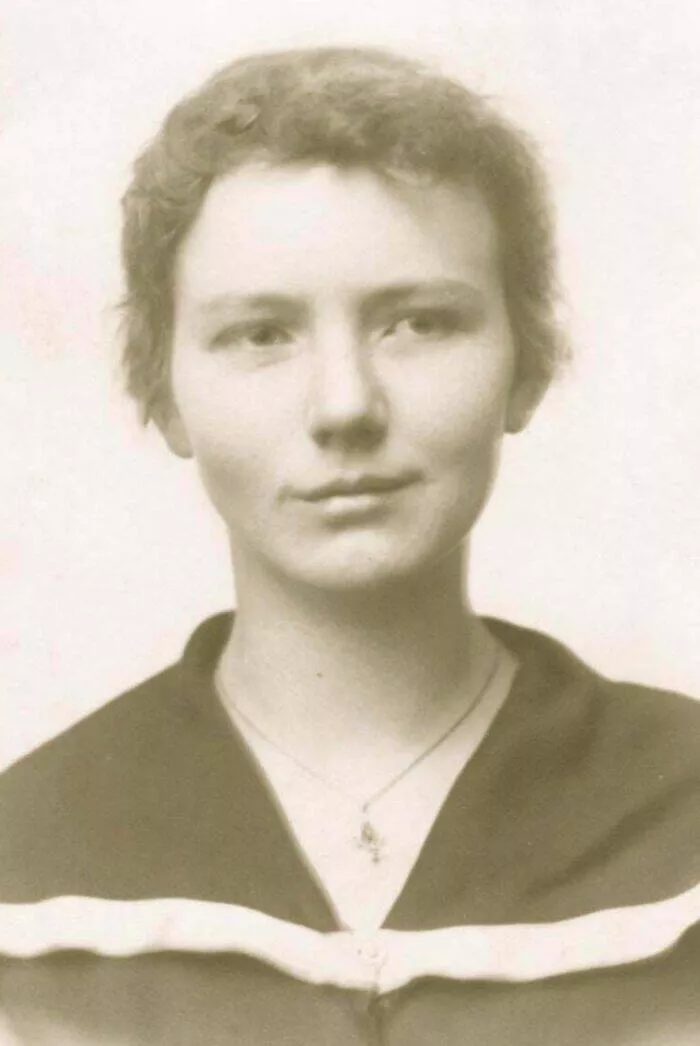 Moments quotidiens intemporels captures en photos historiques - #36 Ma grand-tante Louise Hayes Ne Andersen, vers 1929