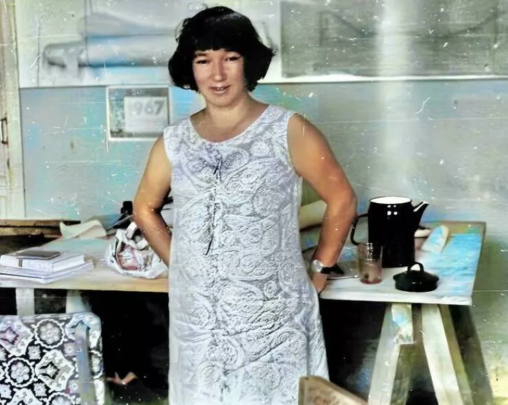 Timeless everyday moments captured in historical photographs - #6 My mom, an engineer, in her office one month before I was born, 1967, Tashkent, Uzbekistan