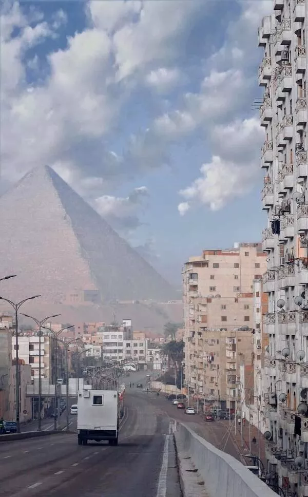 Finding beauty in lifes simple joys - #19 This breathtaking view of the pyramids in Egypt.