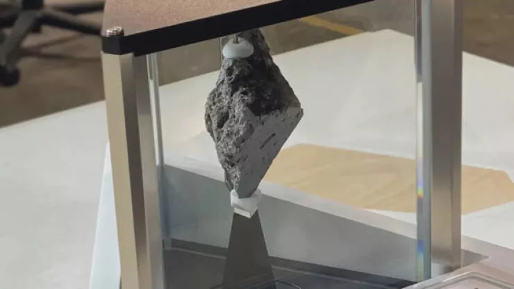 Unusual snapshots that will capture your imagination - #3 Lunar display in the Oval Office: a 0.7-pound lunar sample collected by Apollo 17 in 1972.