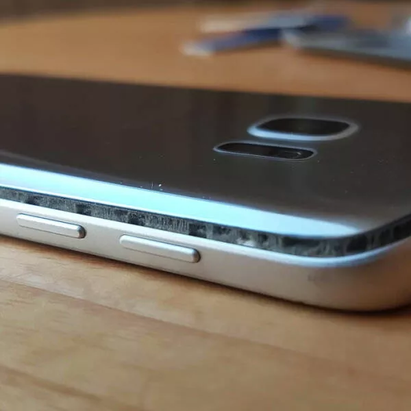 Capturing this summers extreme temperatures - #43 It was so hot today that the adhesive holding my dad's phone together melted. Capturing this summers extreme temperatures - #43 It was so hot today that the adhesive holding my dad's phone together melted.