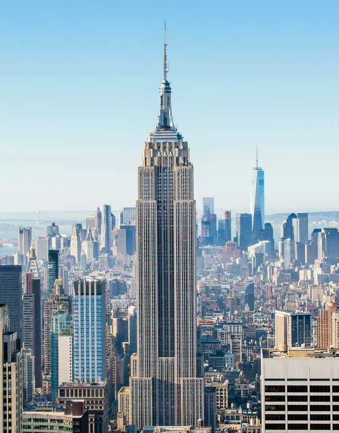Amazing before and after photos of historic landmark transformations - #2 The Empire State Building today