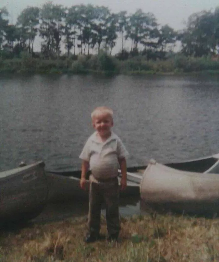 Photos vintage genantes mais hilarantes qui vous feront rire - #6 J'avais l'air d'un homme d'âge moyen quand j'étais enfant