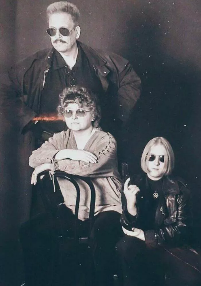 Photos vintage genantes mais hilarantes qui vous feront rire - #7 Mes parents ont gentiment soutenu ma phase de rebelle