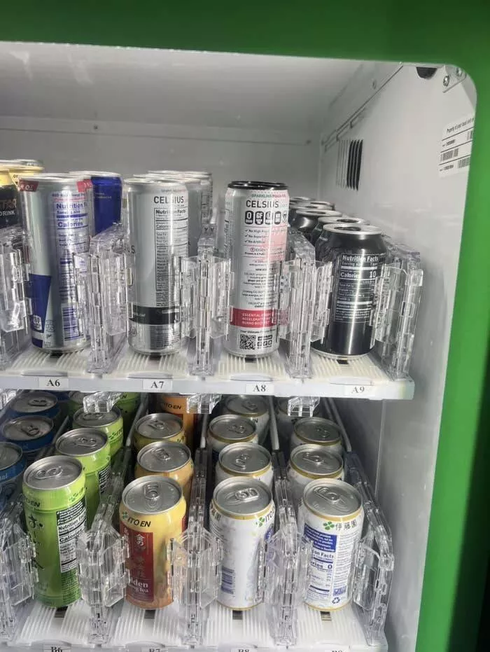 Epic work fails that are both hilarious and cringe worthy - #8 The vending machine stocker who placed every can facing the wrong way