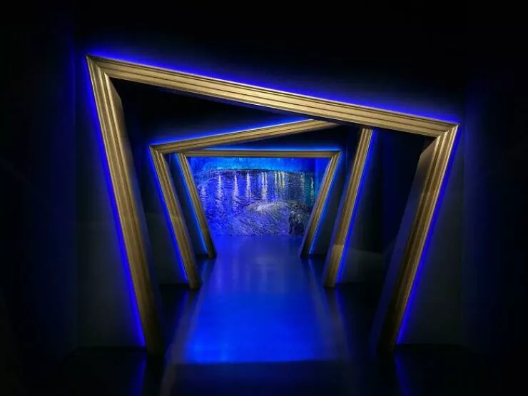 Musees pionniers qui ont revolutionne lexperience des visiteurs - #45 Entrée de l'exposition Van Gogh