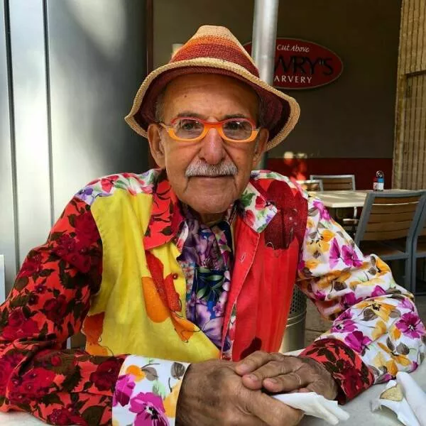 Moments touchants avec papy qui prouvent quils sont les meilleurs - #31 10. Mon grand-père vient de déménager dans une maison de retraite – Voici sa dernière photo