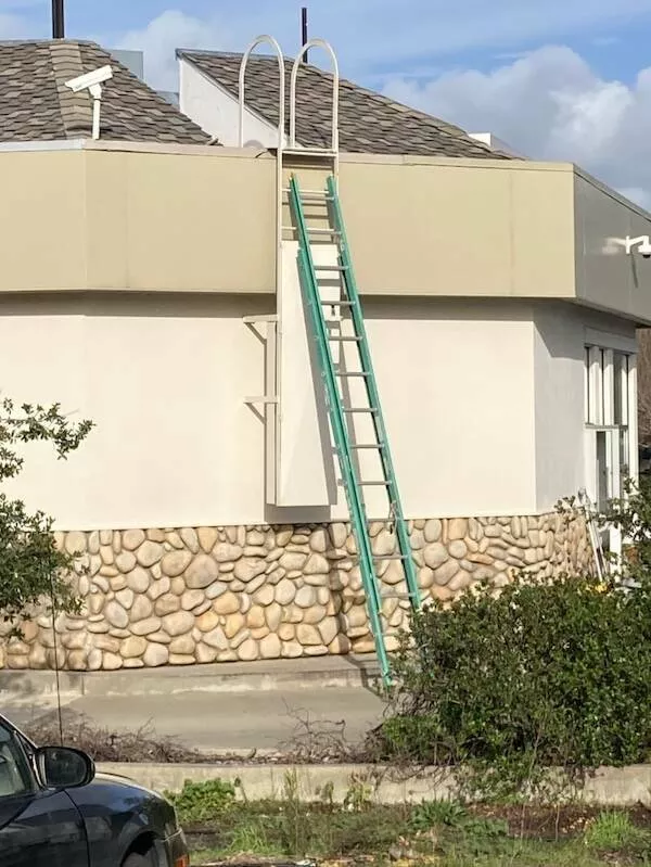 Shocking moments when workplace safety was ignored - #22 