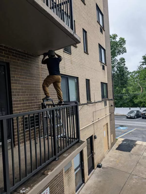 Shocking moments when workplace safety was ignored - #30 
