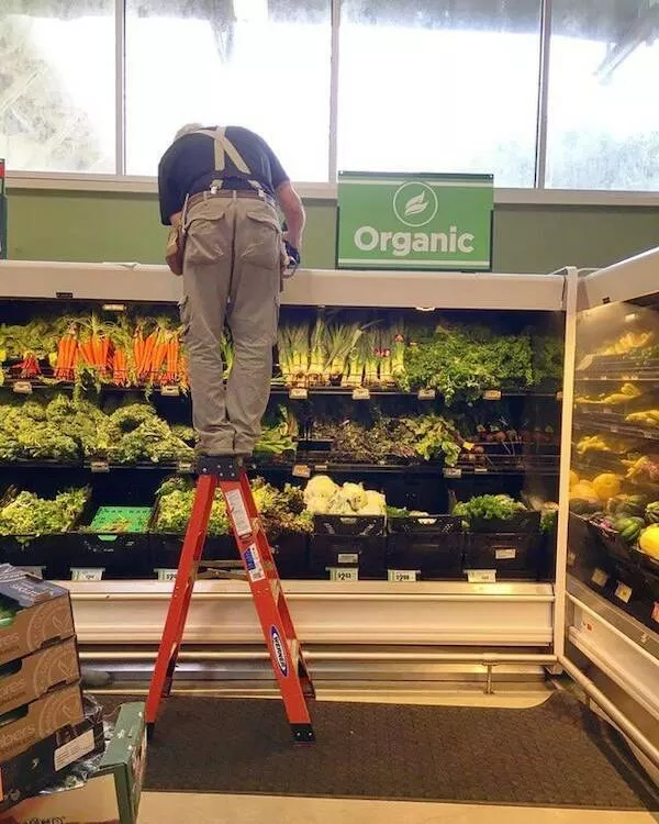 Shocking moments when workplace safety was ignored - #4 