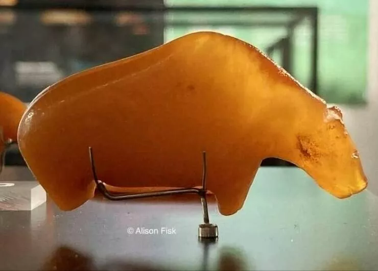 Timeless ancient wonders that continue to astonish - #19 An ancient Mesolithic amber bear, approximately 10,000 years old, found on the coast of Fanø, Denmark Timeless ancient wonders that continue to astonish - #19 An ancient Mesolithic amber bear, approximately 10,000 years old, found on the coast of Fanø, Denmark