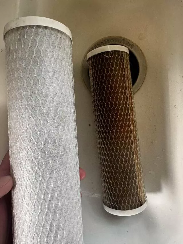 Intriguing photos that will ignite your curiosity - #18 A customer hadn’t changed their water filter since 2017