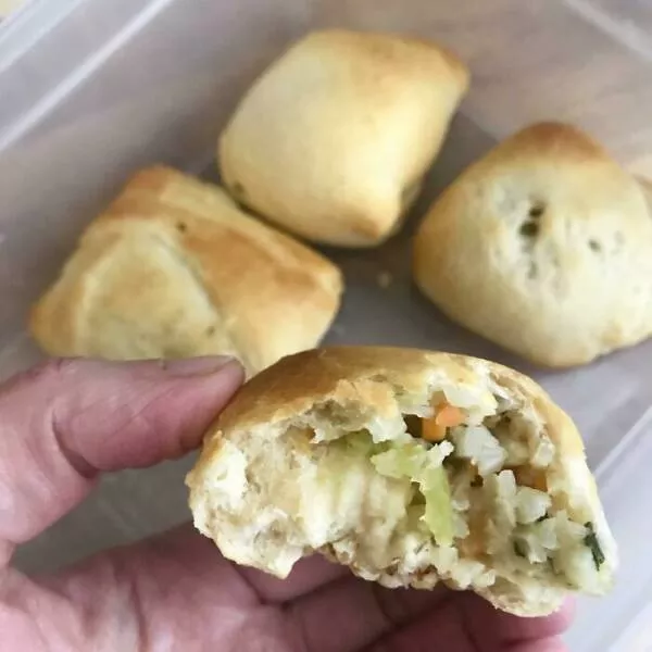 Savory and ingenious food hacks everyones raving about - #15 Turn Thanksgiving leftovers into bombs by wrapping them in crescent roll dough and baking (stuffing, turkey, gravy, pumpkin pie filling, cranberry sauce, and cream cheese)