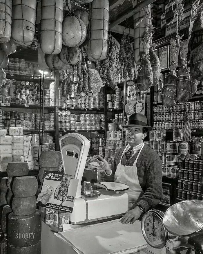 Mesmerizing historical photos that transport you to the past - #11 