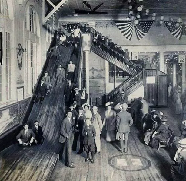 Mesmerizing historical photos that transport you to the past - #23 