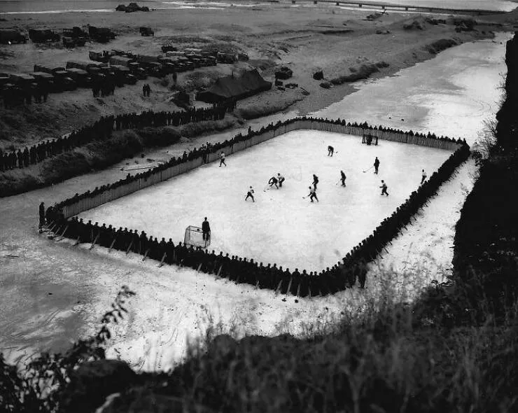 Mesmerizing historical photos that transport you to the past - #33 