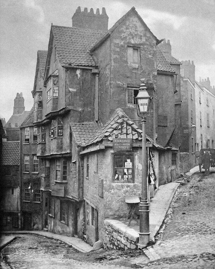Mesmerizing historical photos that transport you to the past - #37 