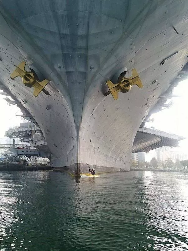 Stunning photos of enormous objects that will amaze you - #32 