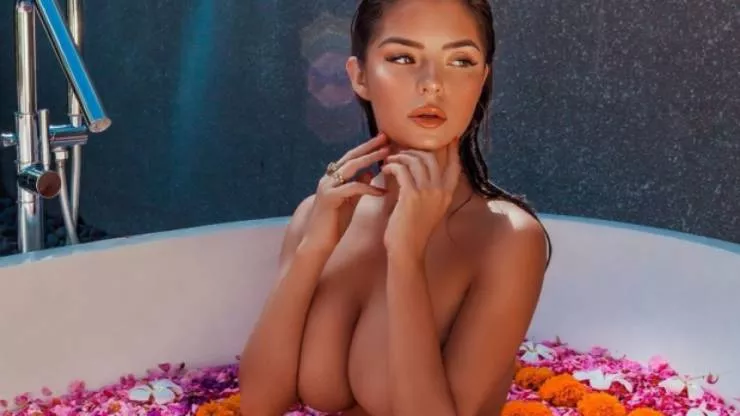 Dripping wet hotties - #35 
