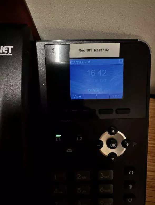 Chilling photos that will haunt your dreams - #9 Hotel Phone Message - A sweet little message left on a guest's hotel phone. Chilling photos that will haunt your dreams - #9 Hotel Phone Message - A sweet little message left on a guest's hotel phone.