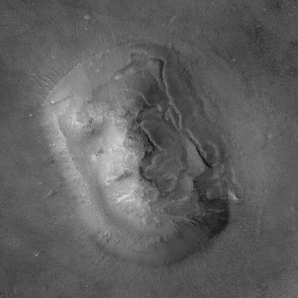 Awe inspiring space images that will leave you speechless - #23 ...well, here’s a much clearer, more recent photograph of that same face: