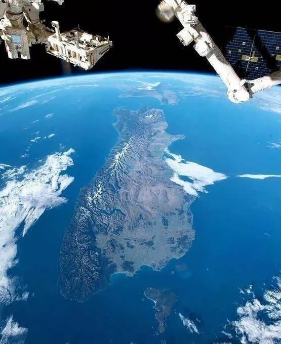 Images epoustouflantes de lespace qui vous couperont le souffle - #9 Voici à quoi ressemble la Nouvelle-Zélande vue de l'espace : Images epoustouflantes de lespace qui vous couperont le souffle - #9 Voici à quoi ressemble la Nouvelle-Zélande vue de l'espace :