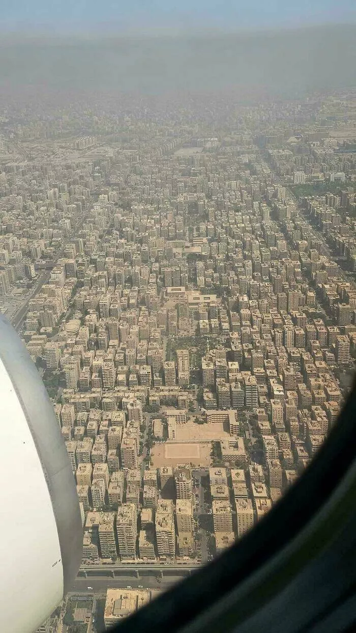 Paysages urbains dystopiques etonnamment reels - #11 Caire, Égypte : Paysage urbain