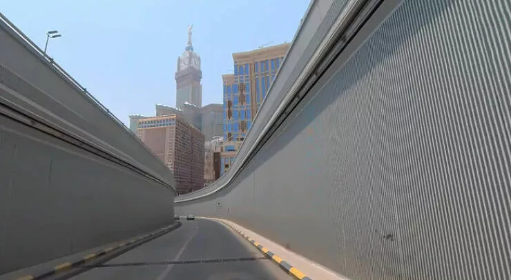 Stunningly real dystopian urban landscapes - #14 Mecca, Saudi Arabia: Car-centric urban planning nightmare