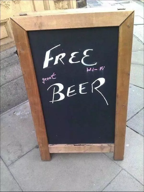 Enseignes hilarantes sur tableaux noirs de bars que vous devez voir - #1 