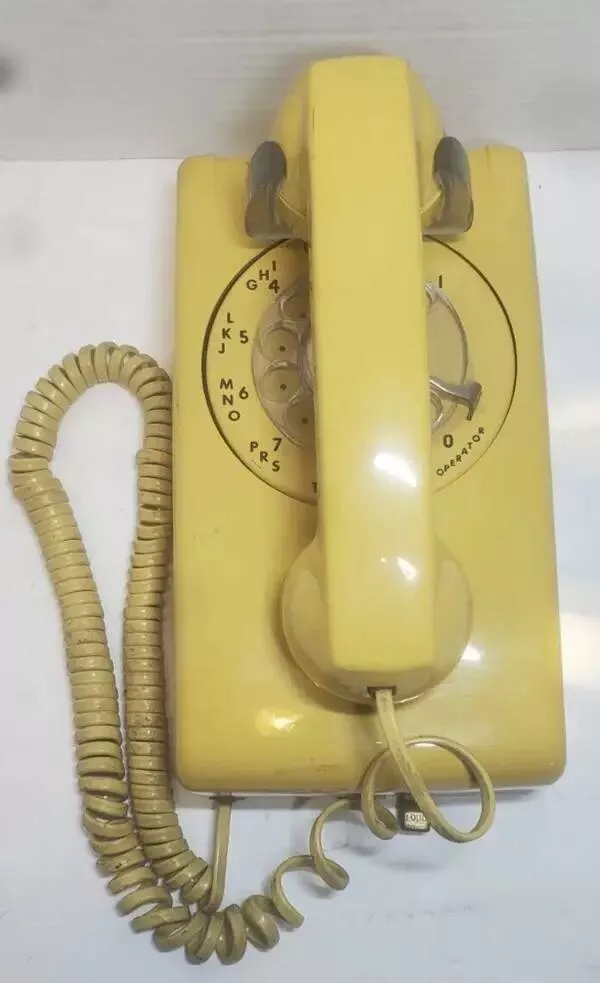 Vintage kitchen gadgets from 30 years ago that have vanished - #9 The phone that had you racing down the stairs to answer in time: