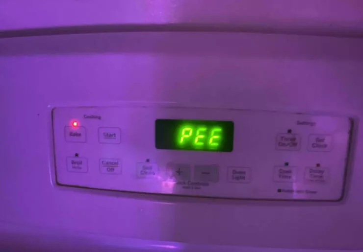 When bad days hit hard moments we all know too well - #6 My Oven And Stove Are Broken, Even The Time Display Is Gone When bad days hit hard moments we all know too well - #6 My Oven And Stove Are Broken, Even The Time Display Is Gone