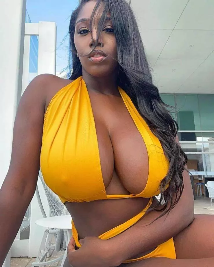 Gros seins uniquement - #24 