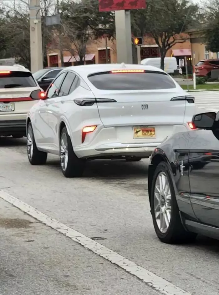 Shocking designs that challenge common sense - #14 This Car Has Brake Lights Positioned So Low That Drivers Behind Often Don’t See Them Shocking designs that challenge common sense - #14 This Car Has Brake Lights Positioned So Low That Drivers Behind Often Don’t See Them