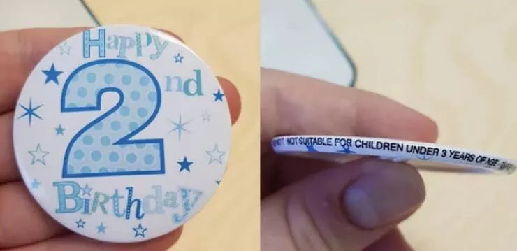 Conceptions dangereuses qui defient la logique - #15 Ce Petit Bouton Pour Enfants Est Un Risque D’Étouffement Pour Les Petits