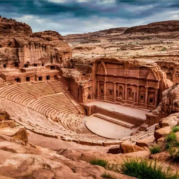 Captivating photos and untold stories from history - #37 Petra’s Theater In Jordan, Built During The 1st Century AD, Demonstrates The Architectural Prowess Of The Nabataeans