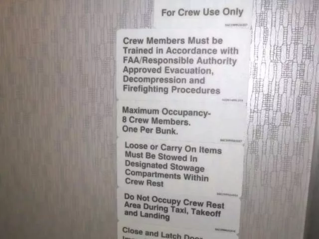 Secret rest areas on planes for crew - #4 