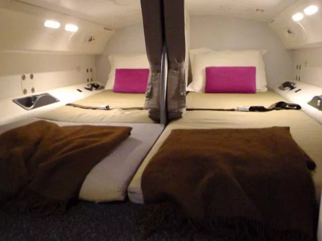 Secret rest areas on planes for crew - #8 