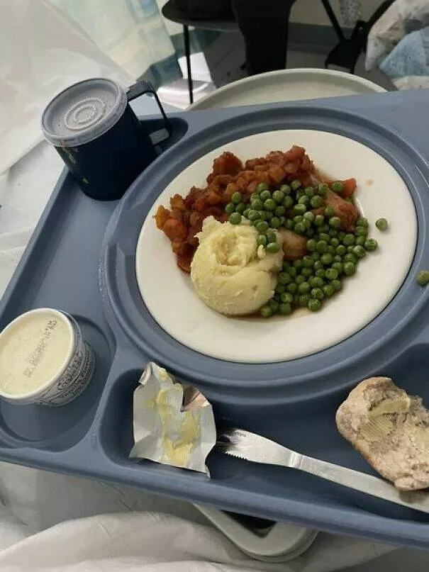 Photos fascinantes de repas dhopital sur rate my hospital plate - #24 Actuellement à l'hôpital de Gloucestershire en maternité Photos fascinantes de repas dhopital sur rate my hospital plate - #24 Actuellement à l'hôpital de Gloucestershire en maternité