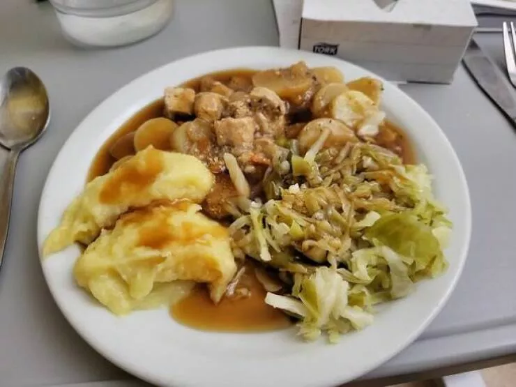 Fascinating hospital food pics from rate my hospital plate - #6 Tea Time at Northern General Hospital, Sheffield