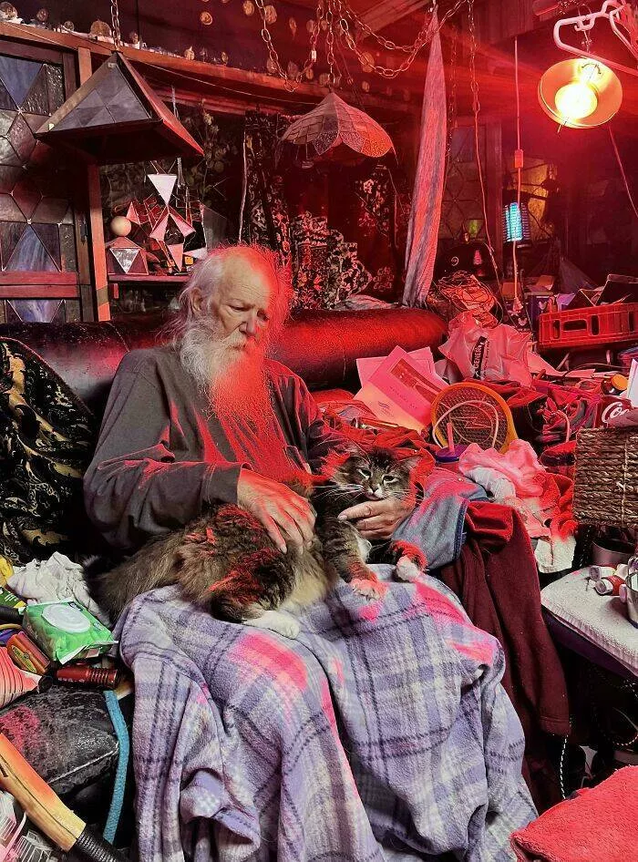Everyday scenes that look straight out of a renaissance masterpiece
