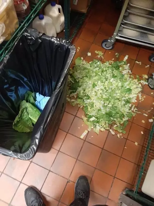Epic pro kitchen disasters caught on camera - #21 One word: irretrievable.