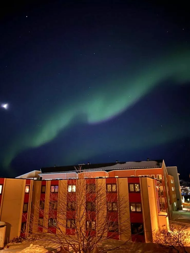 Breathtaking views people snapped right outside their windows - #31 