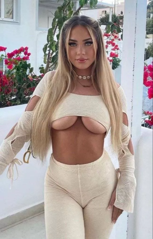 Hot underboob teases - #25 Hot underboob teases - #25