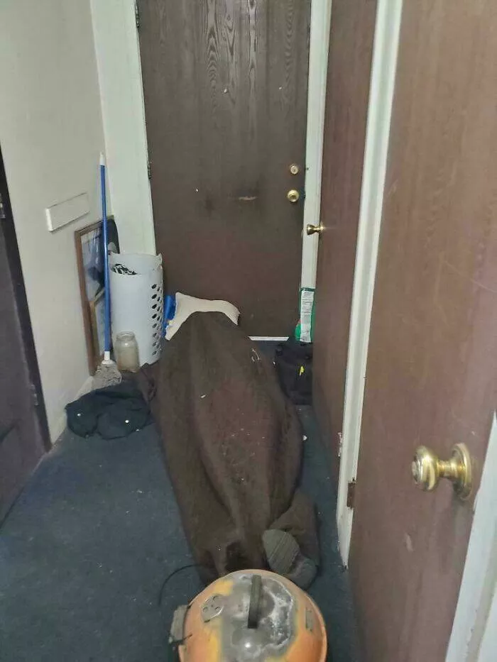 Apartment life struggles hilarious glimpses into shared living woes - #4 Neighbors allowing a homeless man to sleep right in front of my door. Apartment life struggles hilarious glimpses into shared living woes - #4 Neighbors allowing a homeless man to sleep right in front of my door.