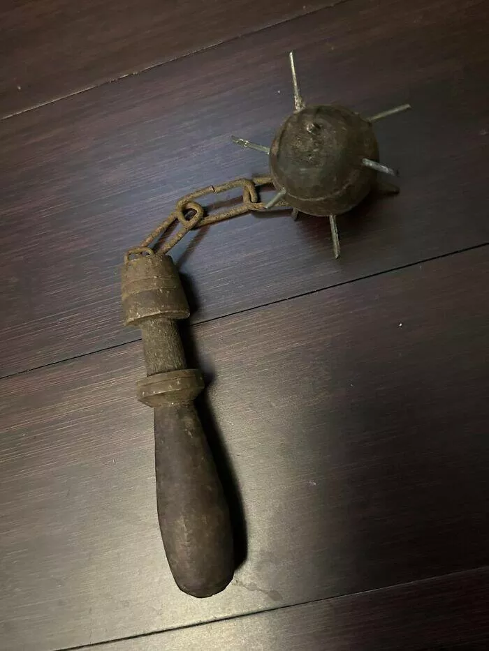 Unbelievable thrift store finds true hidden treasures - #10 My mom collected all sorts of things, and we found this in her collection