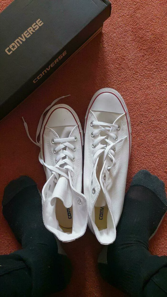 Expectation vs reality the funniest online shopping disasters - #29 Bought these online on sale the other day. When they arrived I found out why they were on sale