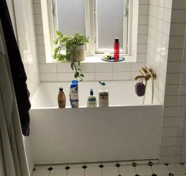 Funny yet infuriating habits of wives and girlfriends - #15 My wife insists that all the bottles be placed on the edge of the bathtub. And every day I accidentally drop them
