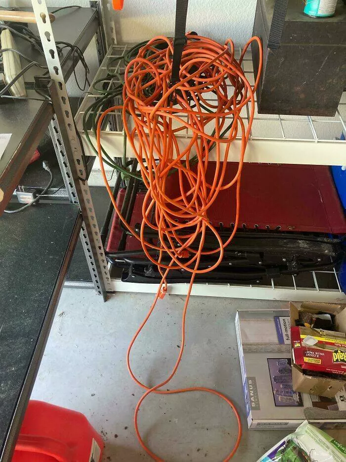 Funny yet infuriating habits of wives and girlfriends - #23 Wife used my extension cord Funny yet infuriating habits of wives and girlfriends - #23 Wife used my extension cord