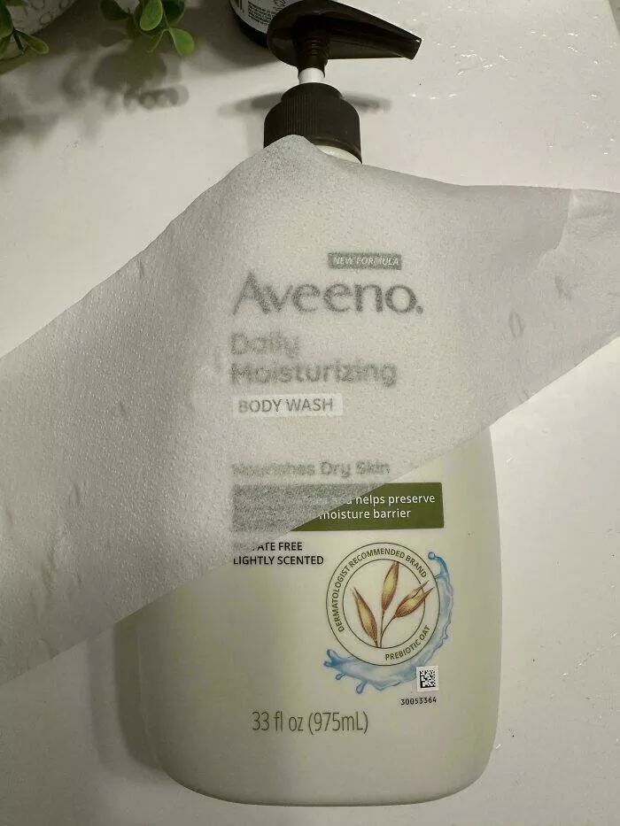 Funny yet infuriating habits of wives and girlfriends - #34 This is the toilet paper my wife chooses to buy (we're not poor) Funny yet infuriating habits of wives and girlfriends - #34 This is the toilet paper my wife chooses to buy (we're not poor)